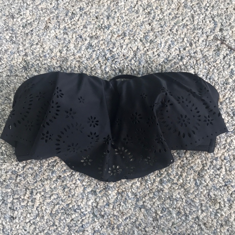 Strapless bathing suit top